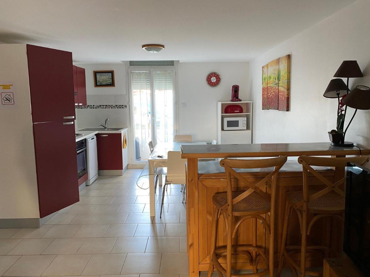 Villa Magali - Appartement Climatise T3 Duplex - Grau-Du-Roi - Hypercentre 20 M De La Plage Le Grau-du-Roi Ngoại thất bức ảnh